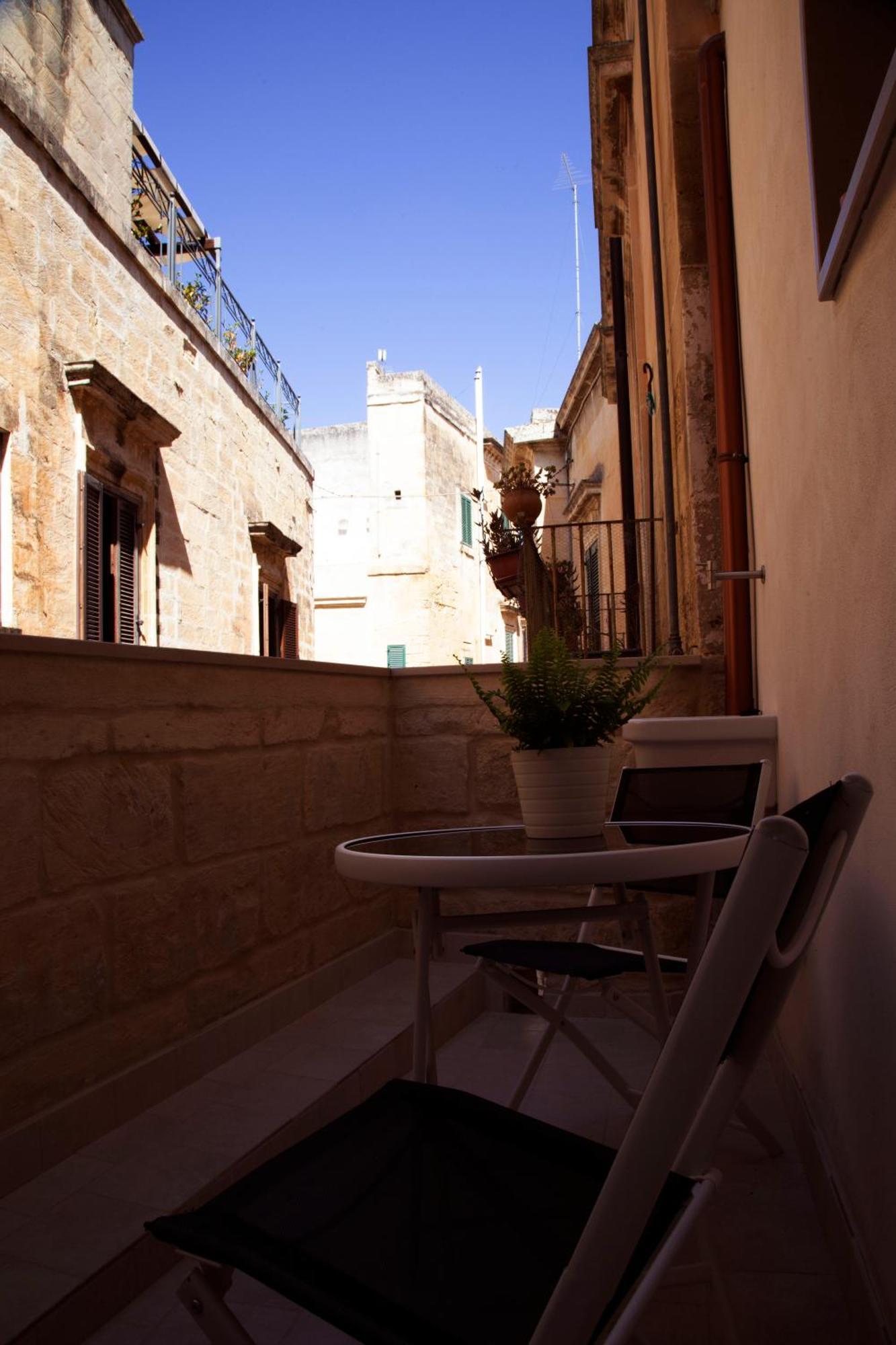 Casa Sole Apartment Lecce Ngoại thất bức ảnh